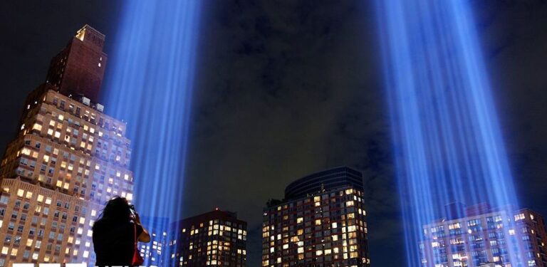 911
